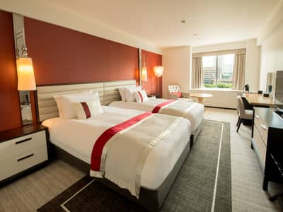 HOTEL SARTAJ Discount on 1st Booking Furnished Hotel Rooms Guest House 1Bed 2 Bed Flats