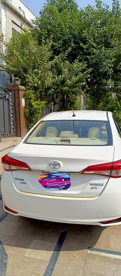 Toyota Yaris 2021 Ativ CVT top of the line