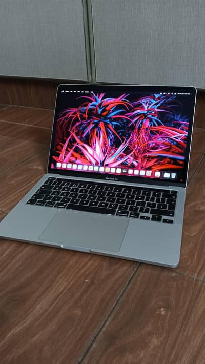 MacBook pro 2020_13.3inch | 32GB/512GB SSD | Excellent condition