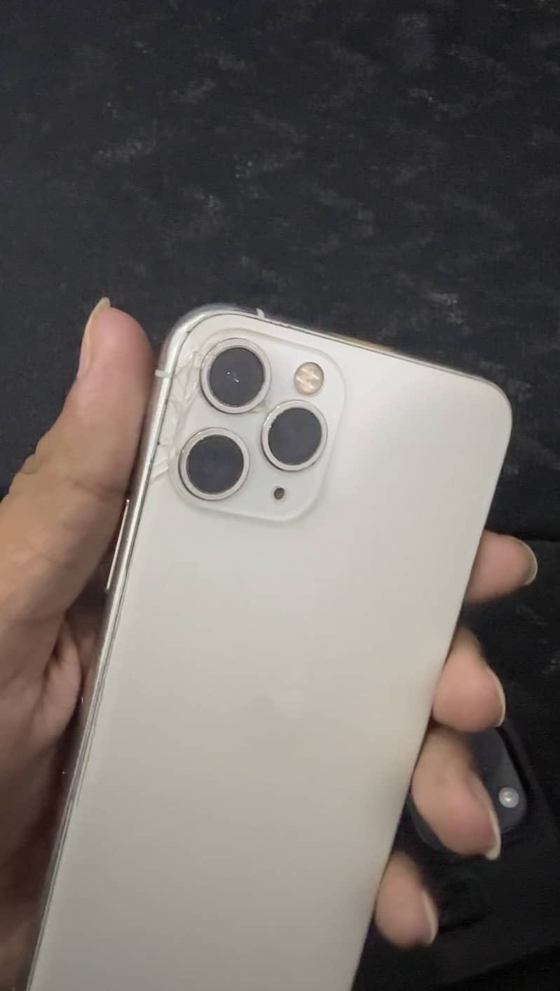 iphone 11 pro 5
