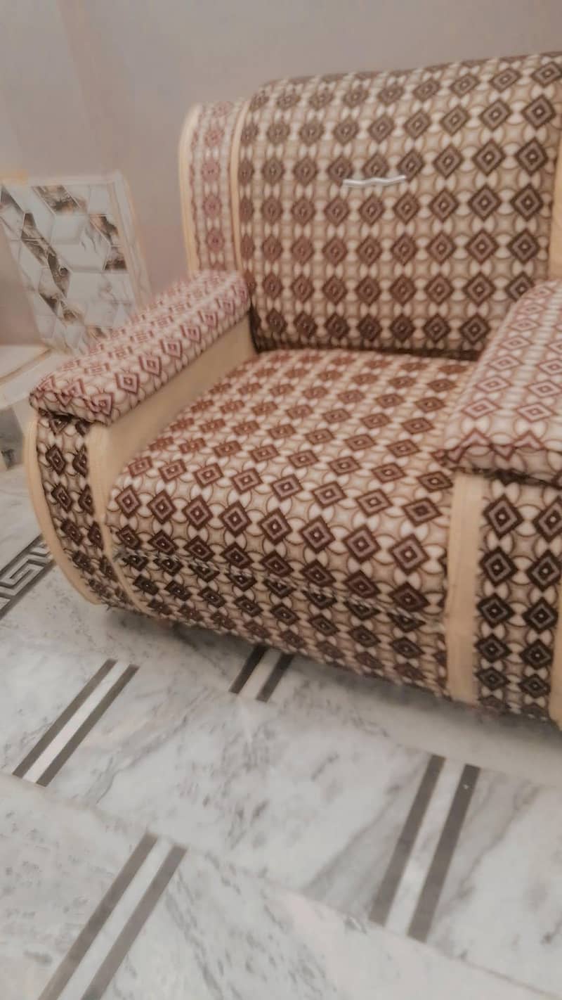 7 seater sofa 1