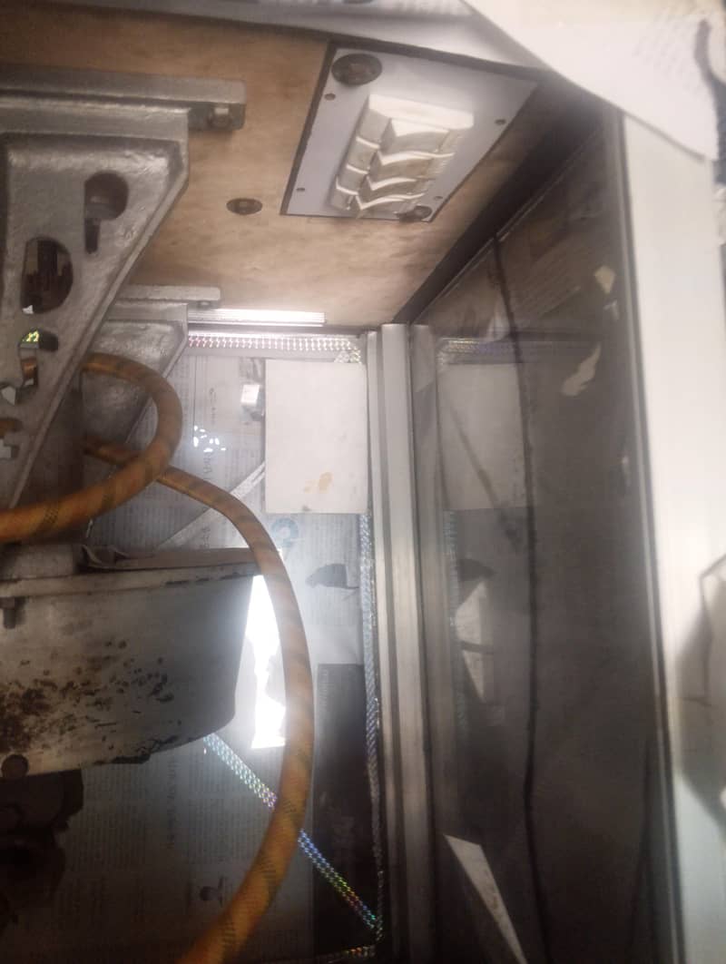 popcorn  machine 2