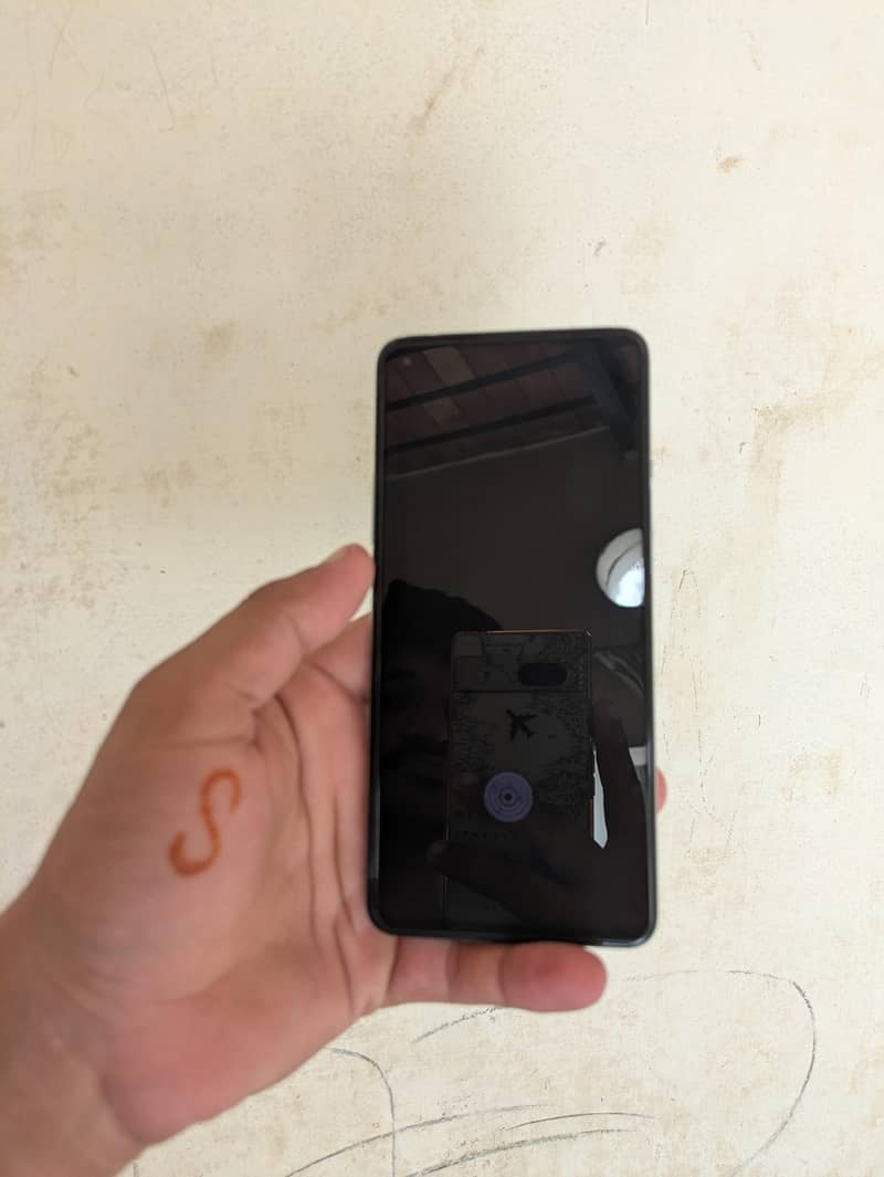 One Plus 8T 1