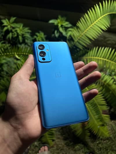 One Plus 9 5g for sale