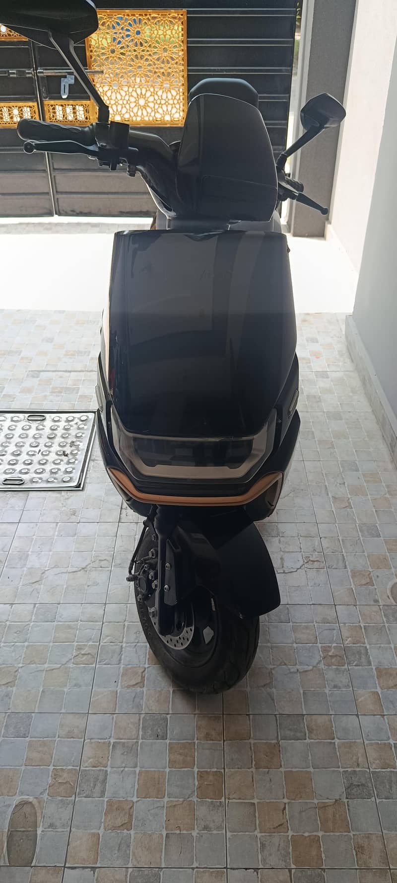 Revoo a12 1
