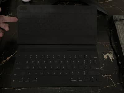 Apple Smart Keyboard Folio for 12.9" iPad Pro 3rd, iPad Air 13" M2, M3