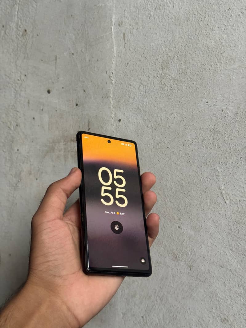 Google Pixel 6a 1