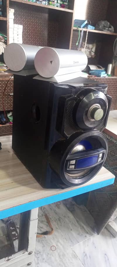 xpod speakers + bass + phónotrend speàkers víp