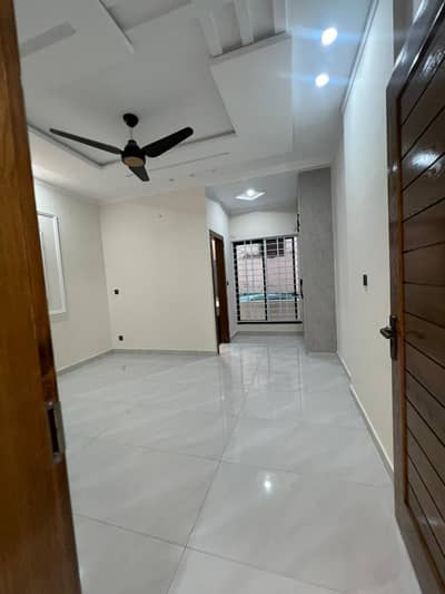 PENT HOUSE FOR SALE ON INVESTOR PRICE