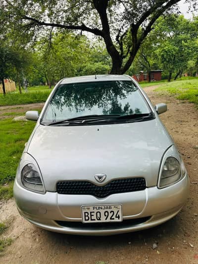 Toyota Vitz 1999 WhatsApp number per message kar Dena 03154143887