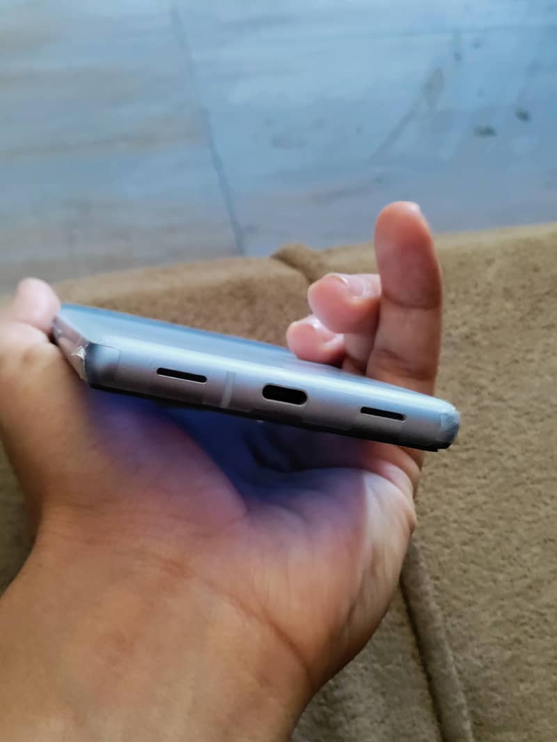 Google Pixel 7a 3