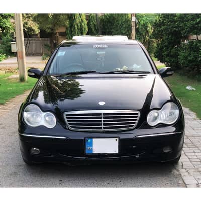 Mercedes C Class C200 2004 / 2010 with Sunroof