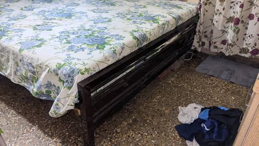 iron king bed