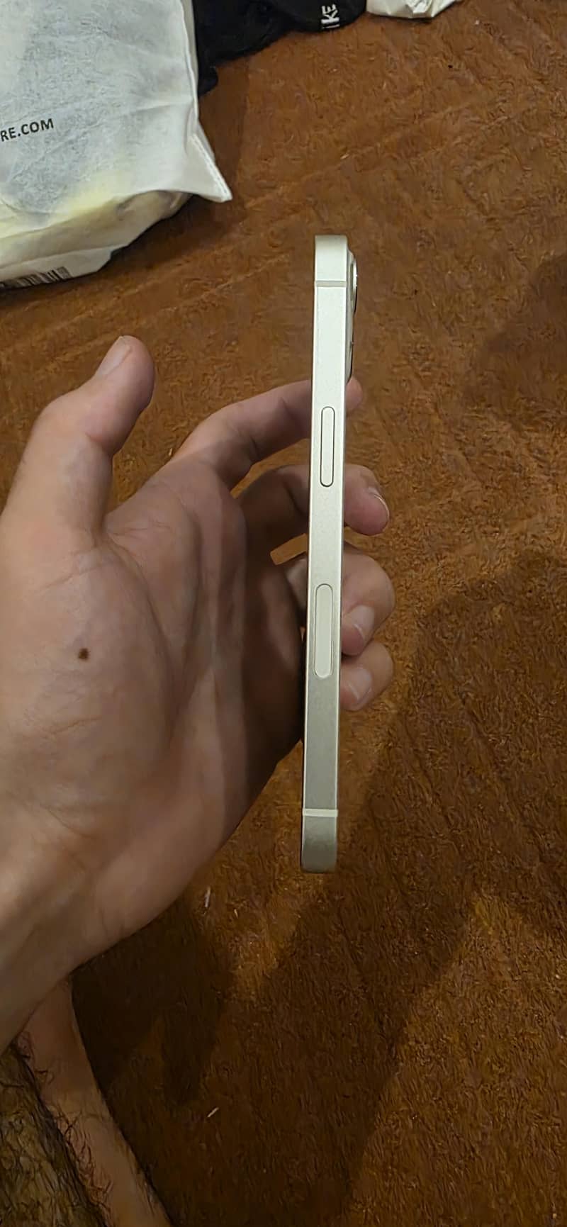 Apple iPhone 13 1