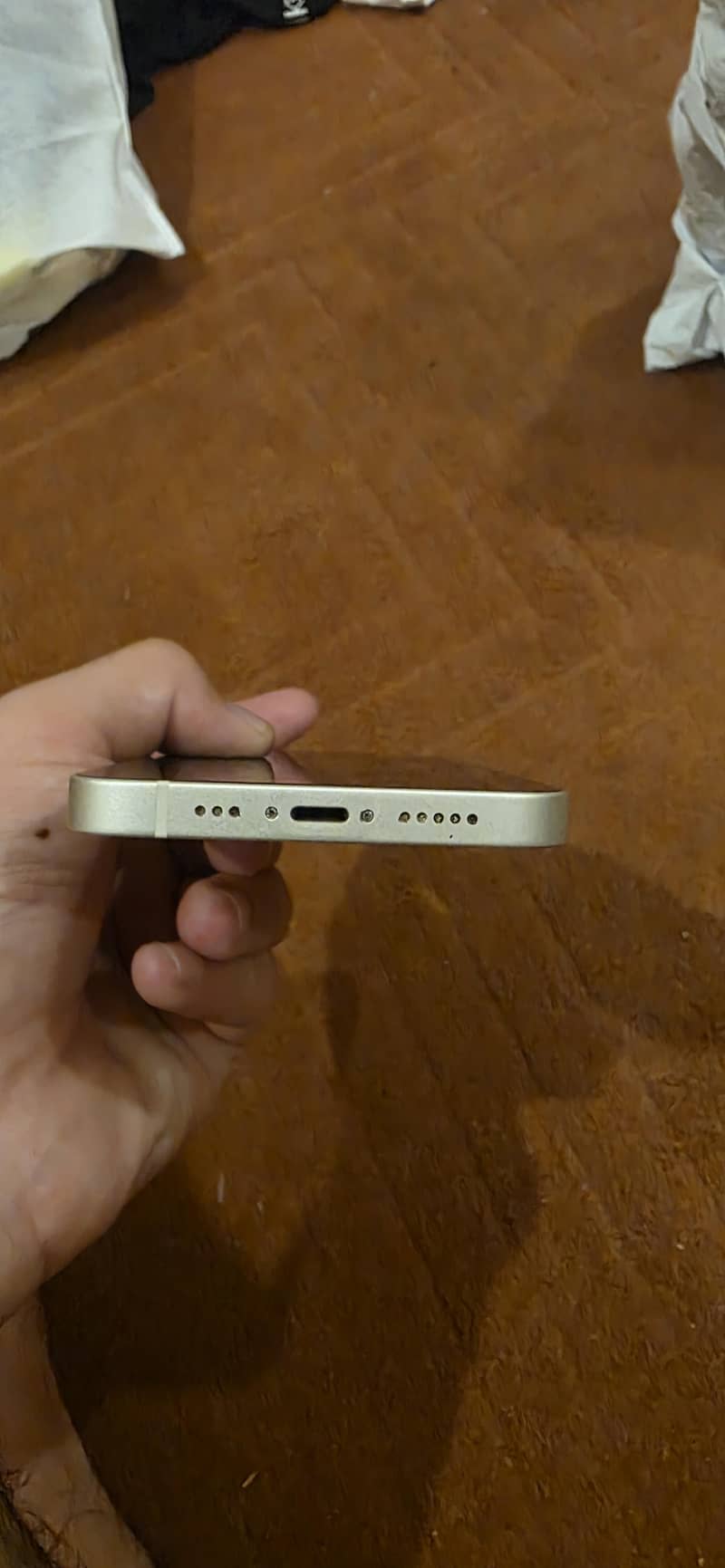 Apple iPhone 13 2