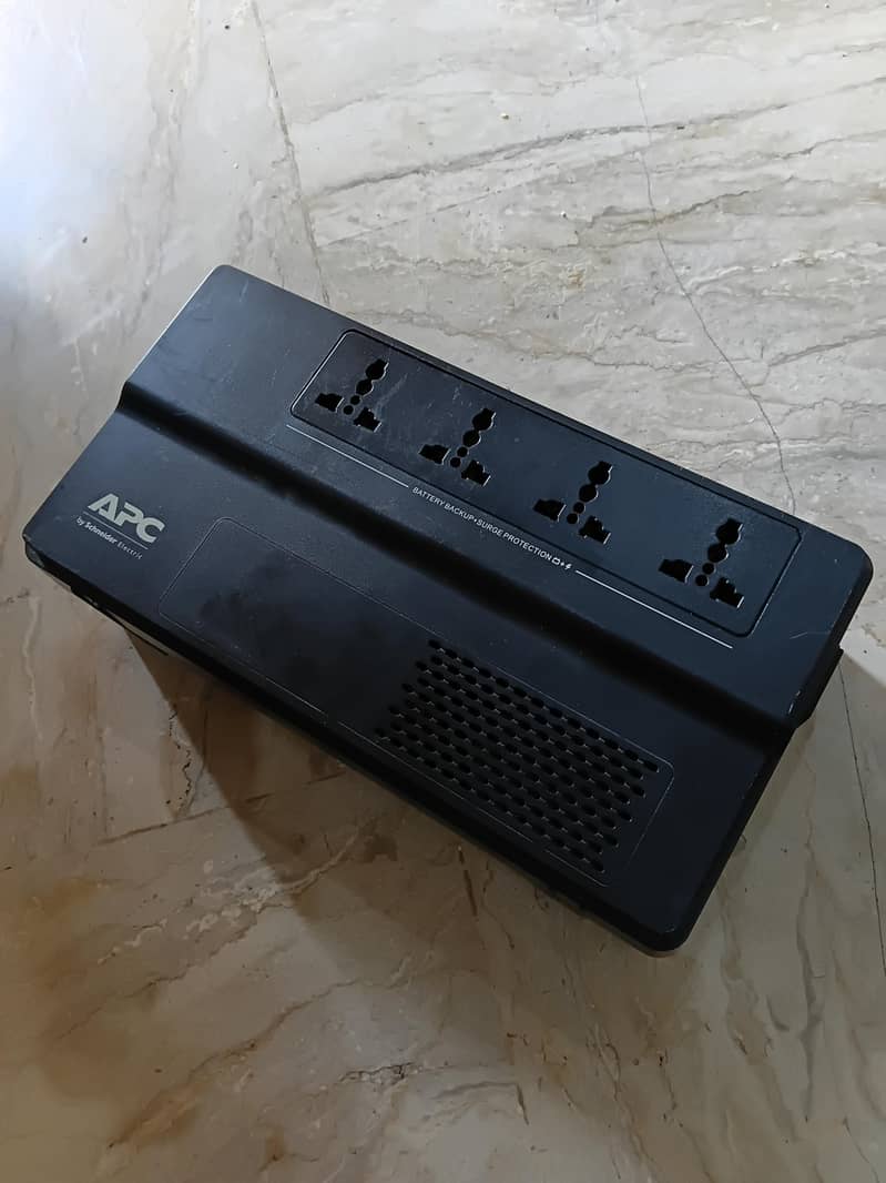 APC UPS 0