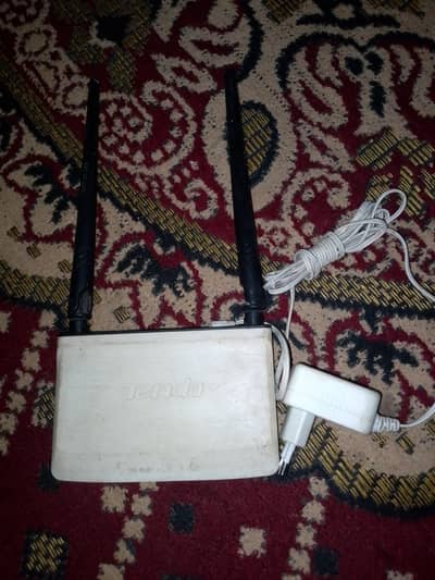 Tenda router