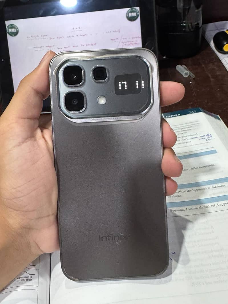 Infinix Note 6 1