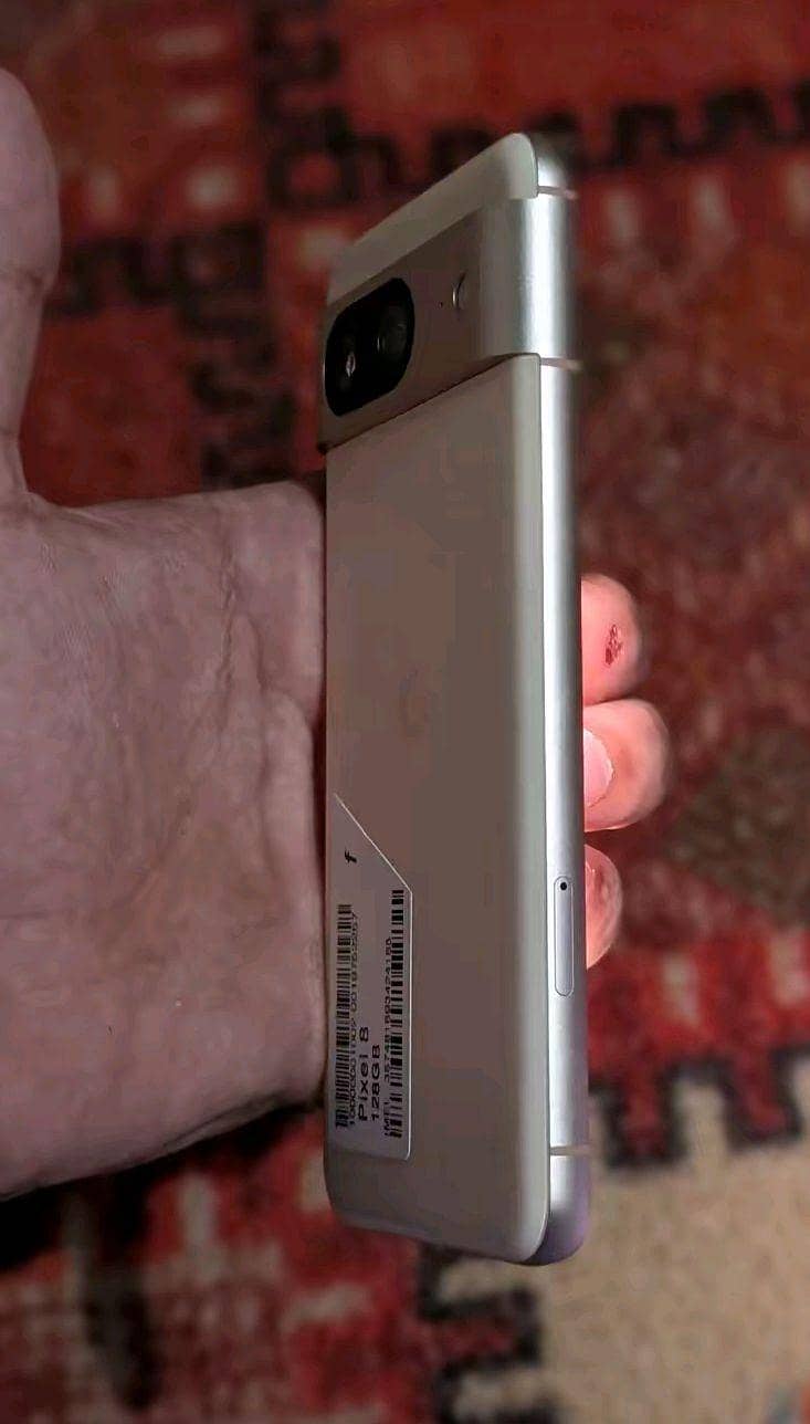 Google Pixel 8 1