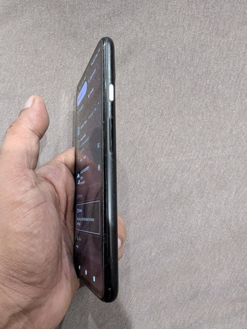 Google Pixel 4a 3