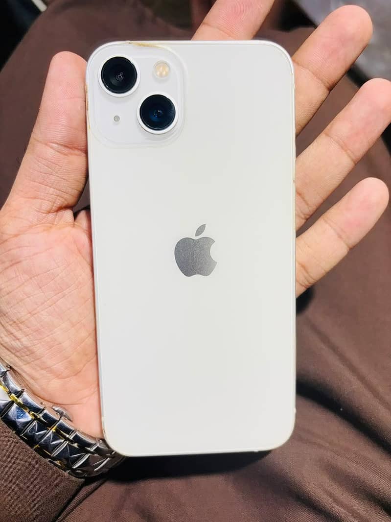 Apple iPhone 13 0
