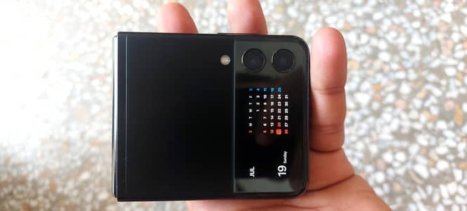 Samsung Mobile Z Flip 3