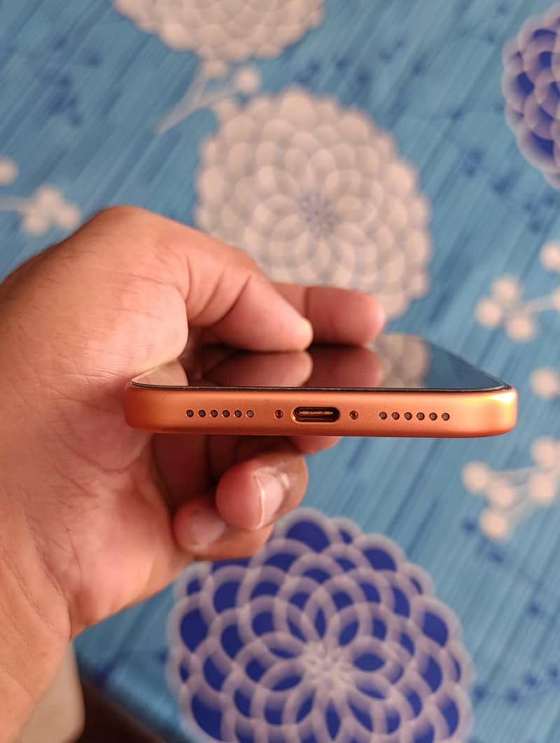 Apple iPhone 17 Pro Max 6