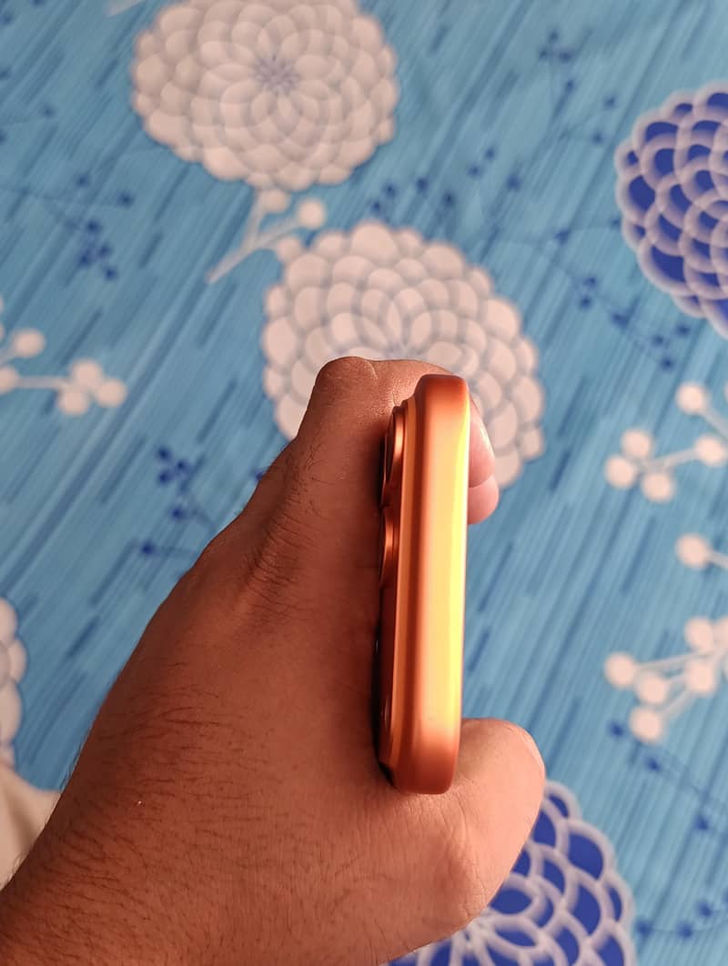 Apple iPhone 17 Pro Max 7