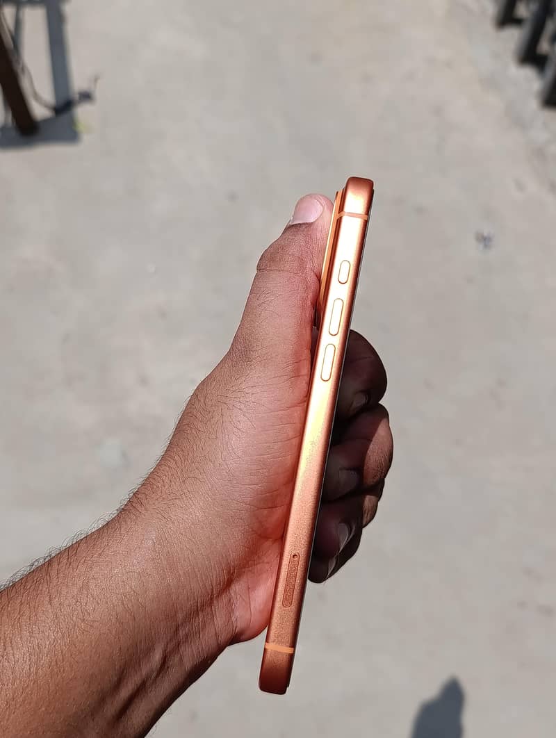 Apple iPhone 17 Pro Max 8