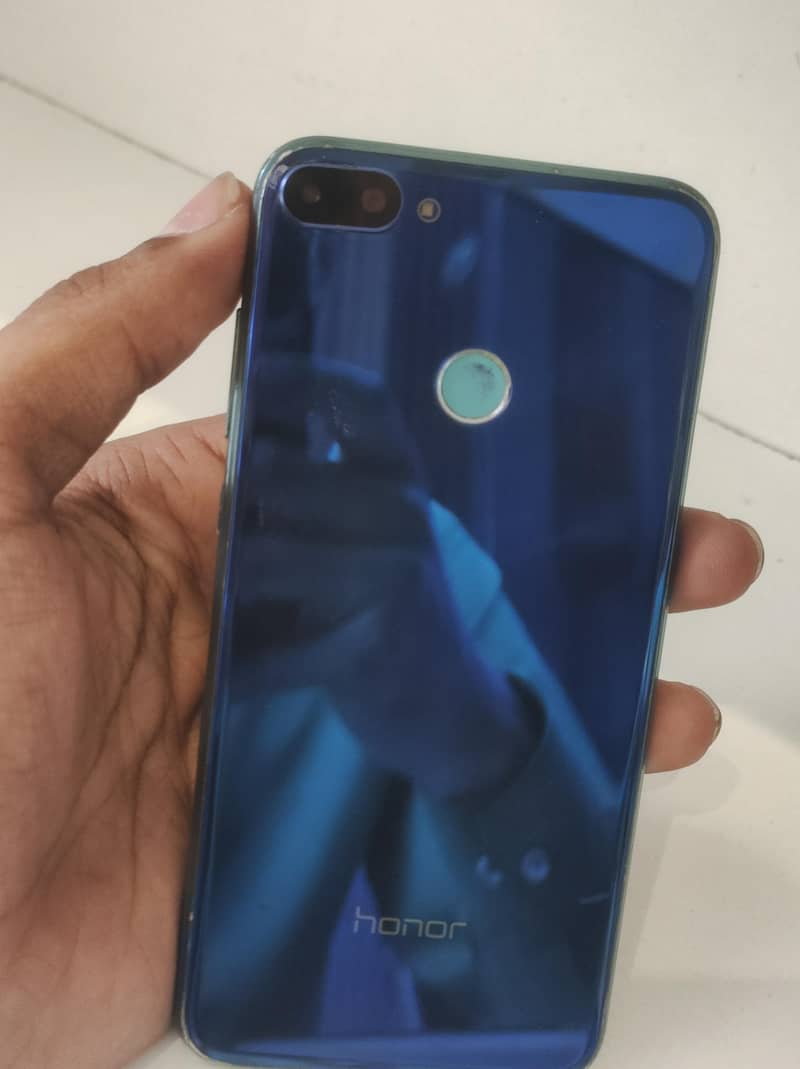Honor 9N 5