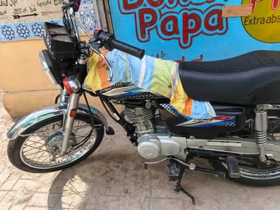 Honda 125 black colour my h
