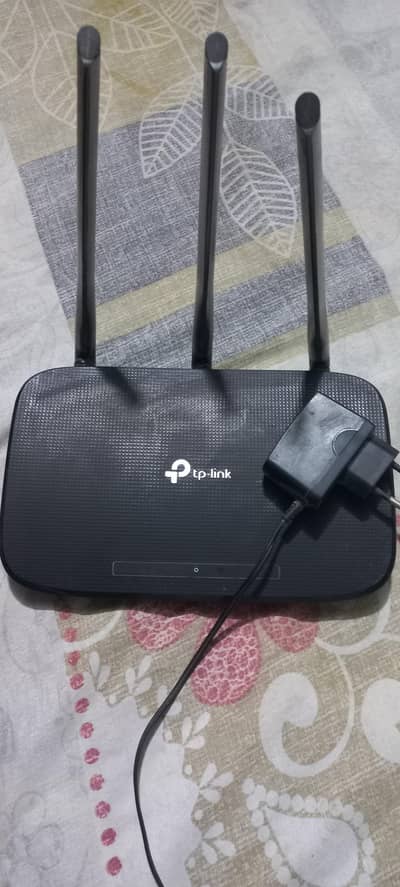 TP-Link TL-WR940N WiFi Router 450Mbps - Excellent Condition