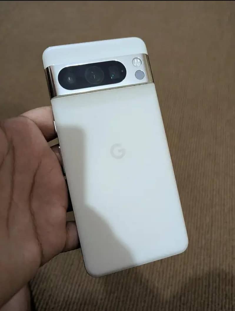 Google Pixel 8 Pro 0