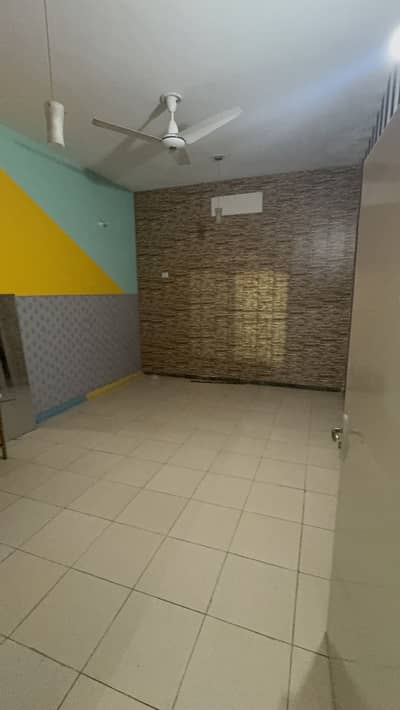 5.5 Marla 2.5 Storey House For Sale In Judicial Phase 1 Near Main Canal Road