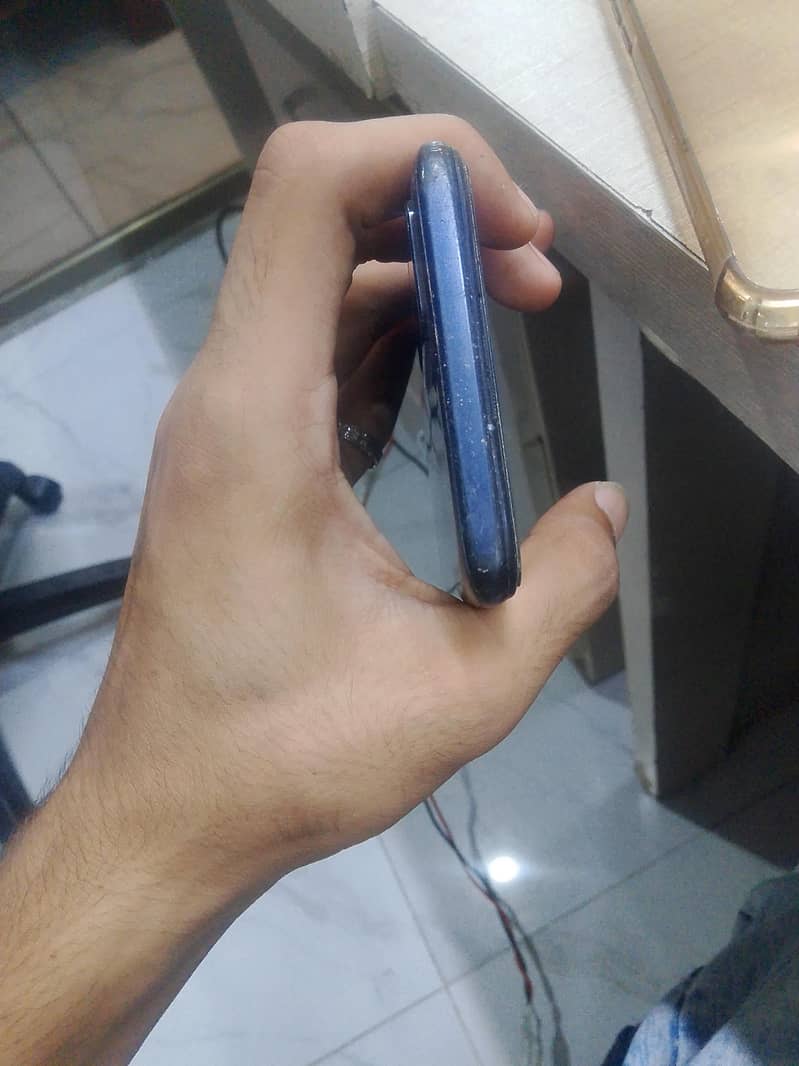 OPPO A54 5