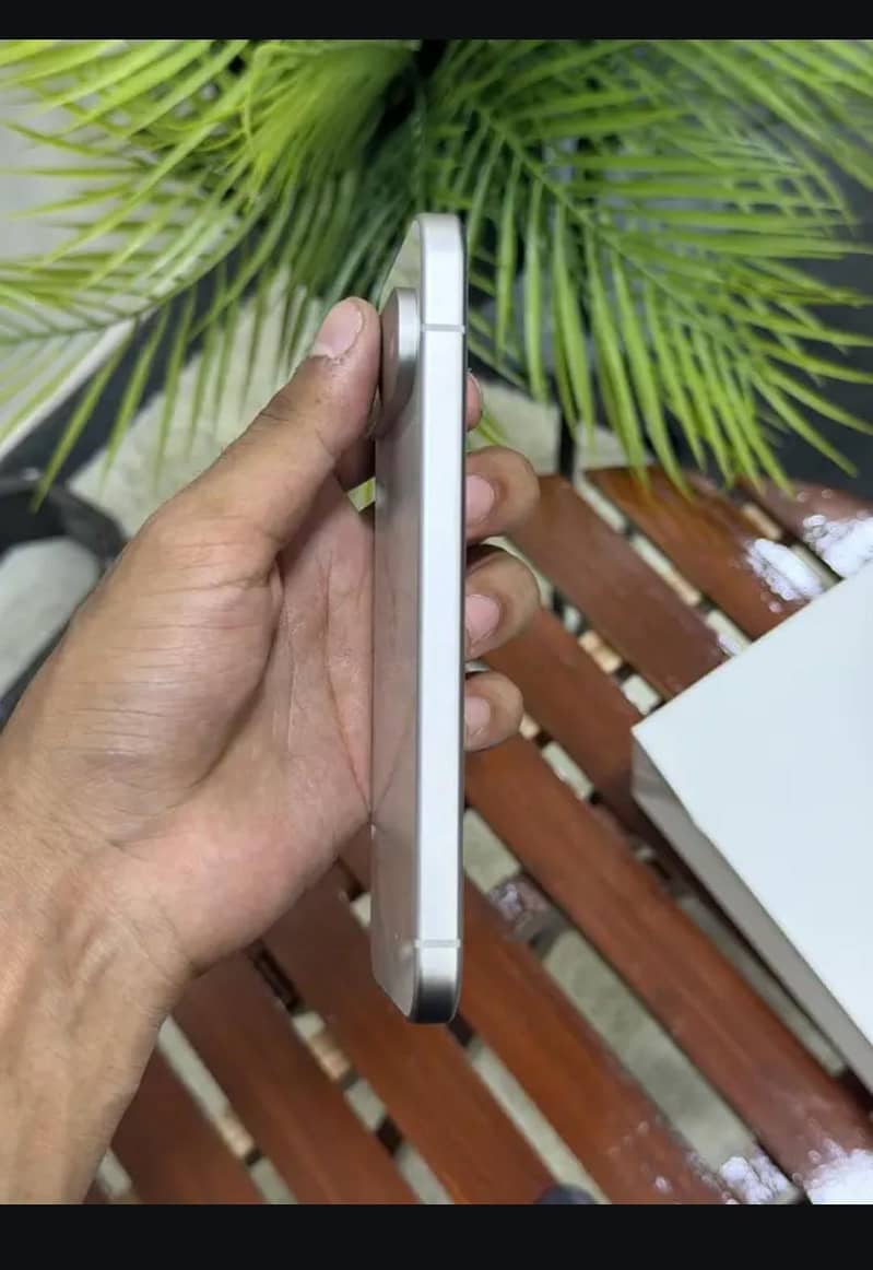 Google Pixel 9 3