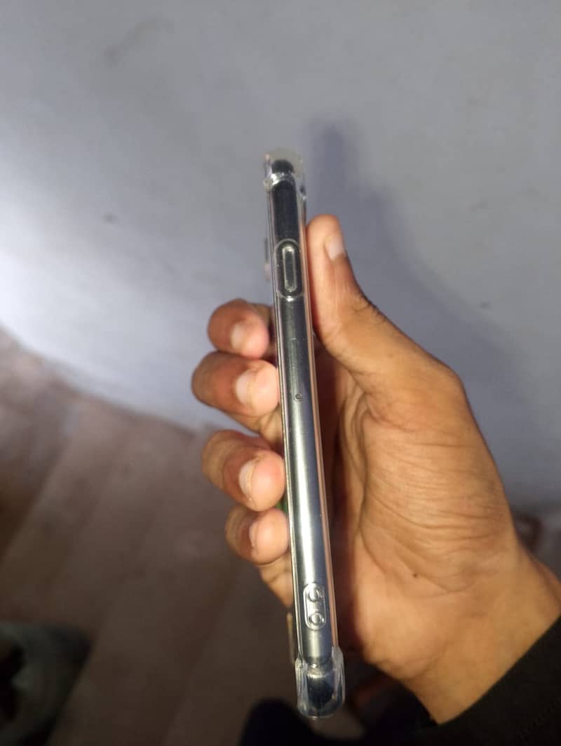 Apple iPhone 8 2