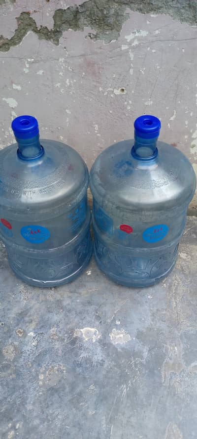 nesle 19 litter botle all ok koi leakage wgara ni