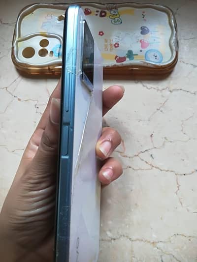 Vivo Y21