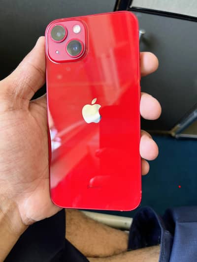 Apple iPhone 13