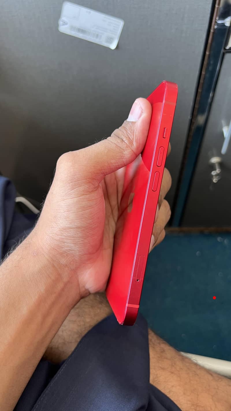 Apple iPhone 13 3