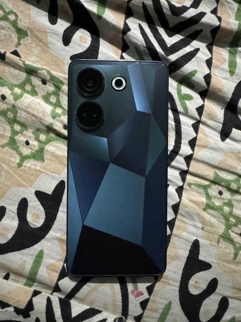 Tecno CAMON 20 0