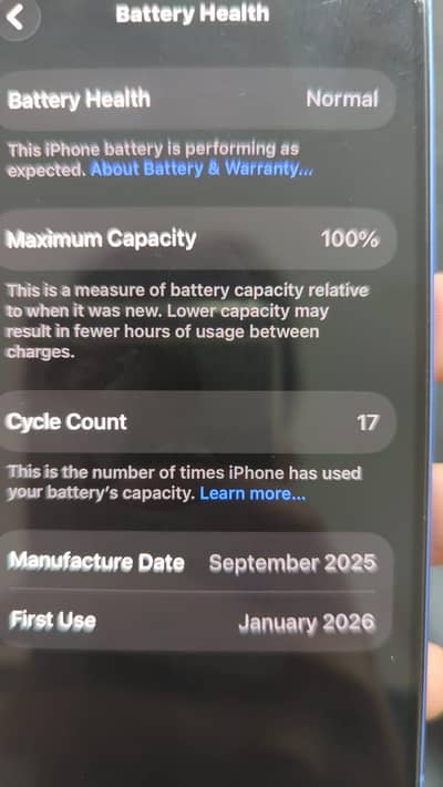 Apple iPhone 16 18 cc with apple warranty