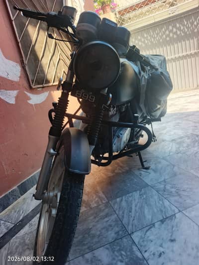 Suzuki GS 150 SE