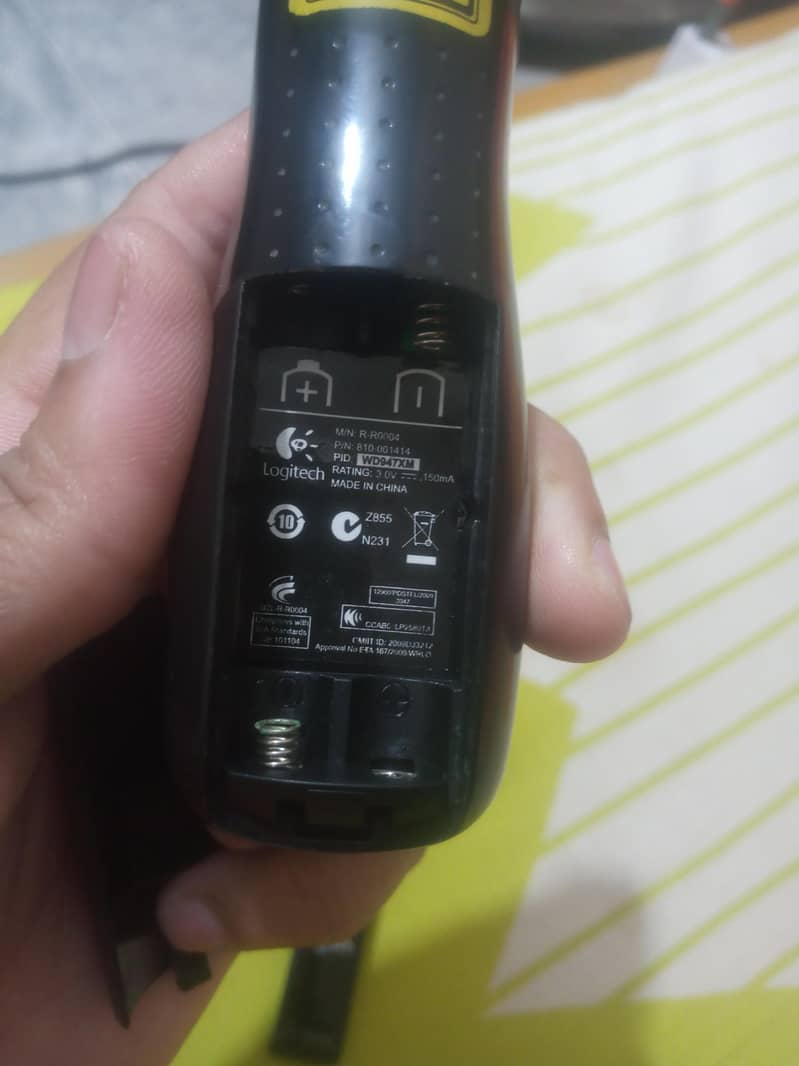 Logitech slides changer 0
