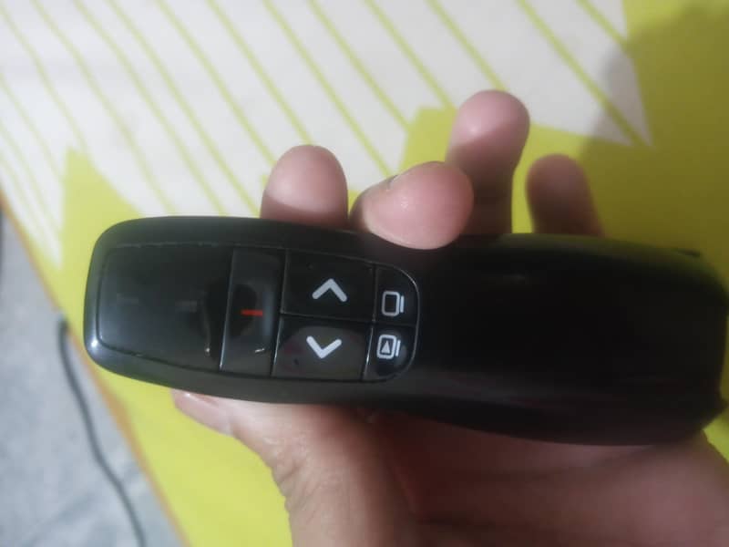 Logitech slides changer 1