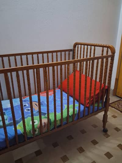 juniors brand bed cot