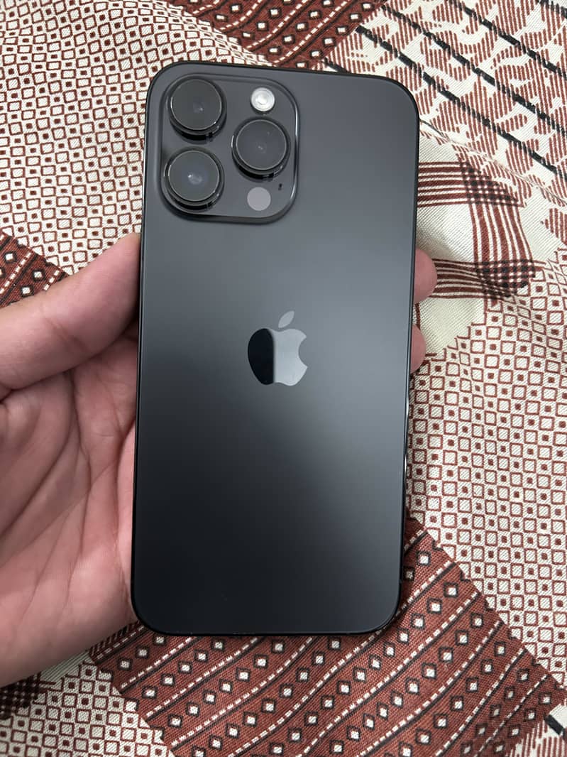 Apple iPhone 14 Pro Max 7