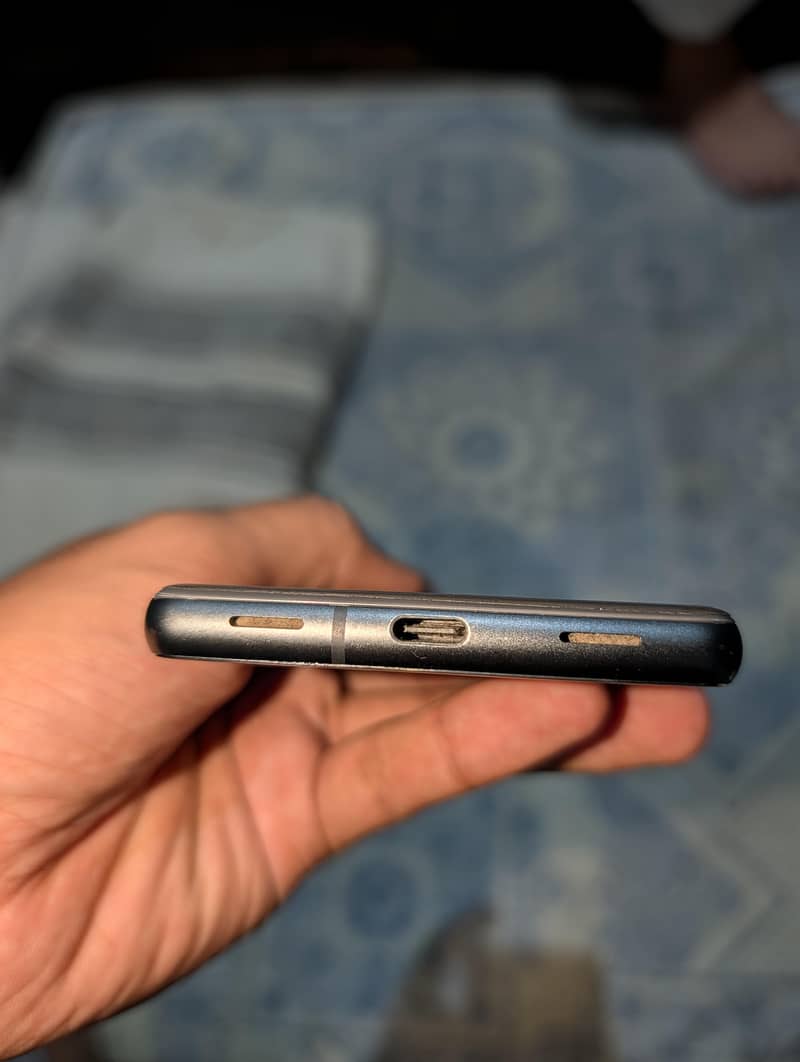 Google Pixel 7a 2