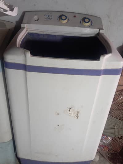 washing machine for sale white and purple colour well maintained